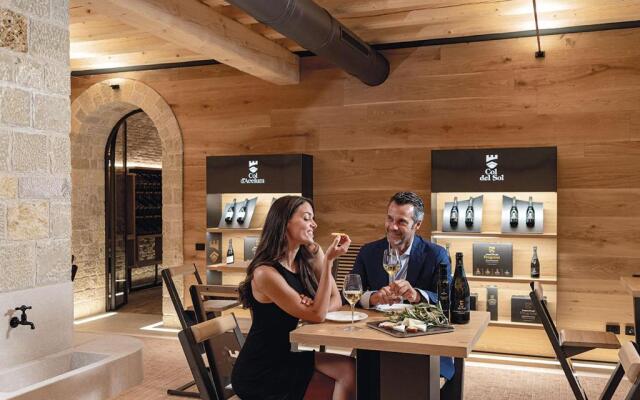 Progress Country & Wine House