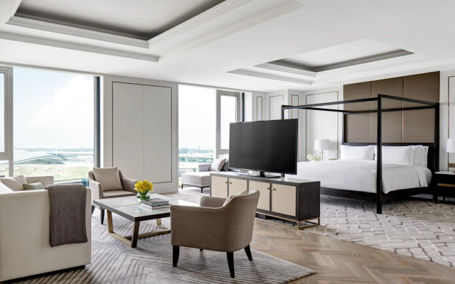 Cordis, Beijing Capital Airport by Langham Hospitality Group