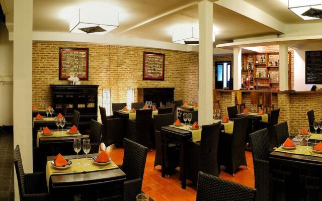 Villa Silk Road Hotel