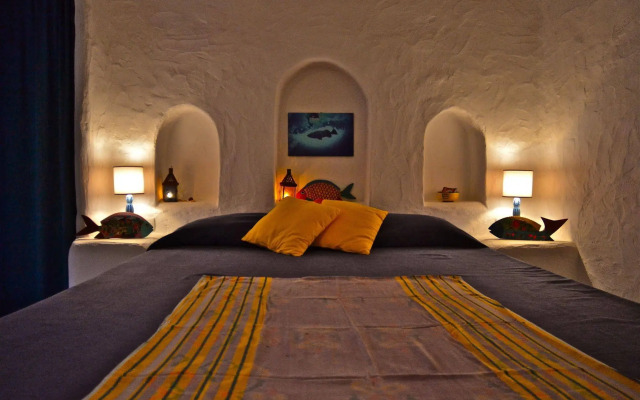 Poecylia Resort