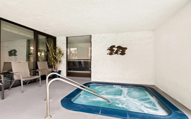 Best Western Yacht Harbor Hotel