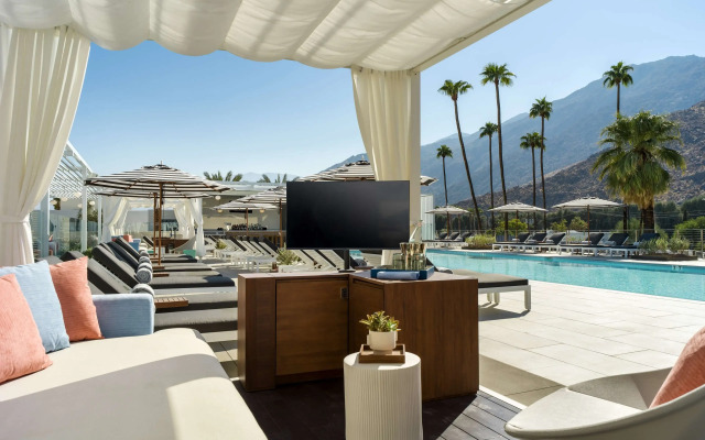 Thompson Palm Springs, by Hyatt