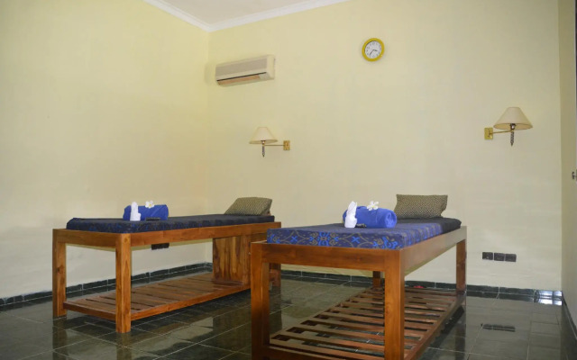 Bagus Beach Resort Lovina