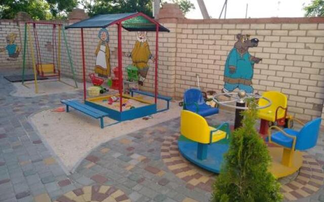 Kolobok Guest House