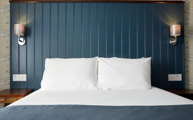 Darrington Hotel