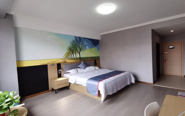 Junyi Chain Hotel (Anqing Tongcheng Haifeng Road)