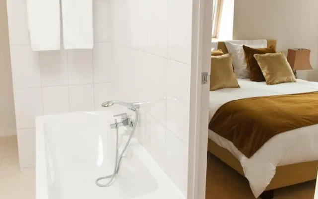 Rafael Residence Apartment
