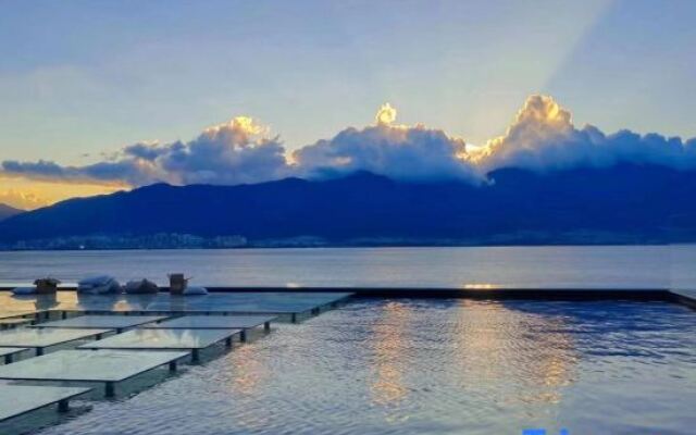 Sanjian·Twilight Diary Seaview Hotel