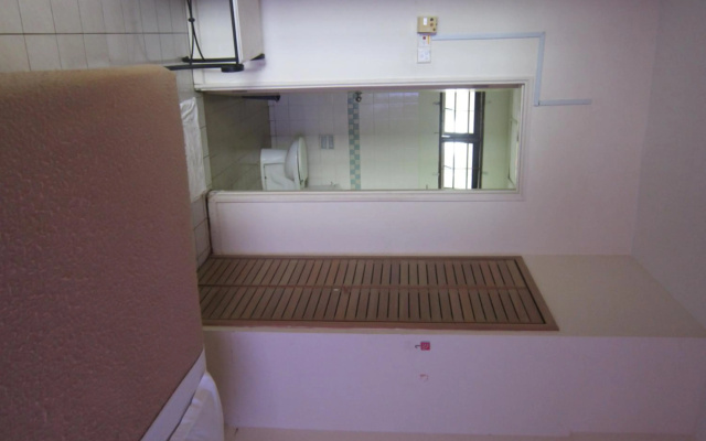 Paradise Lagoon Apartment – Guest Rooms – Port Dickson