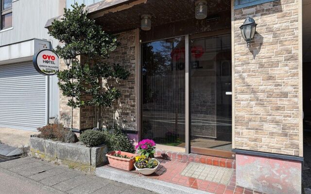 Green Business Hotel Hakui