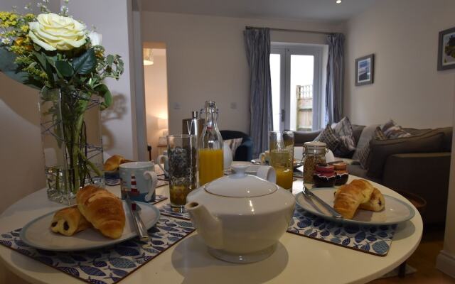 Curlew House