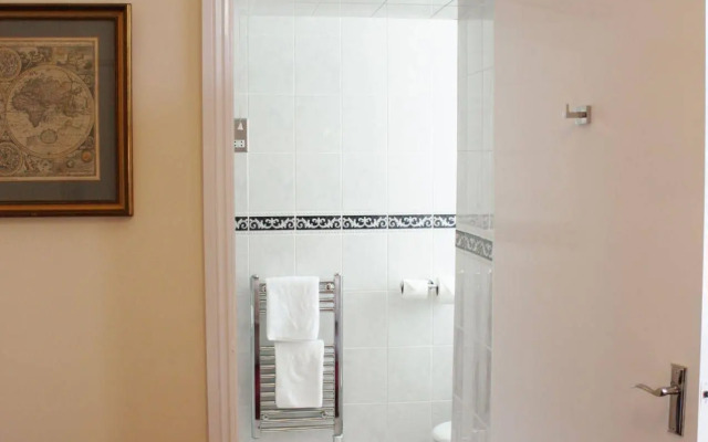 The Marstan Hotel