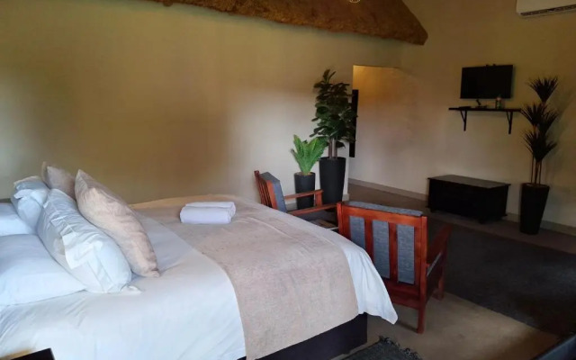 Iphofolo Lodge & Tented Camp