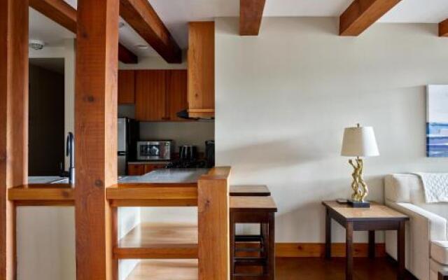Whiskey Landing #211 Ocean's Edge by Natural Elements Vacation Rentals