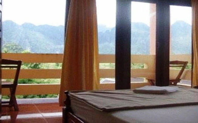 Popular View Guesthouse