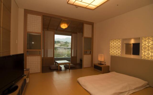 Lahan Select Gyeongju