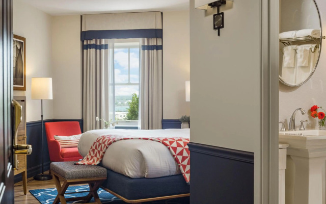 Portland Harbor Hotel