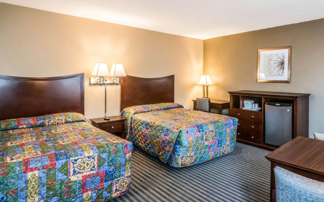 Rodeway Inn Regalodge