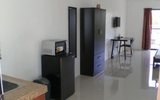 The Palines Apartment and Guesthouse