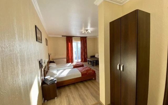 Sting Hotel & Event Palace