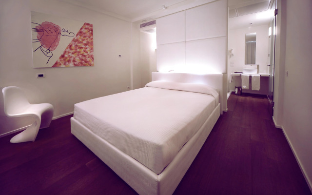 MO.OM Hotel