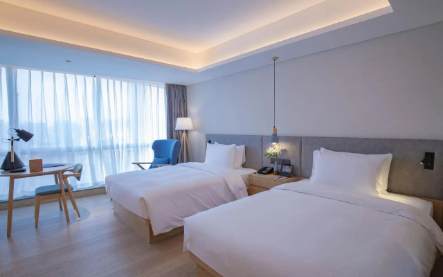 Joy City Hotel & Apartment