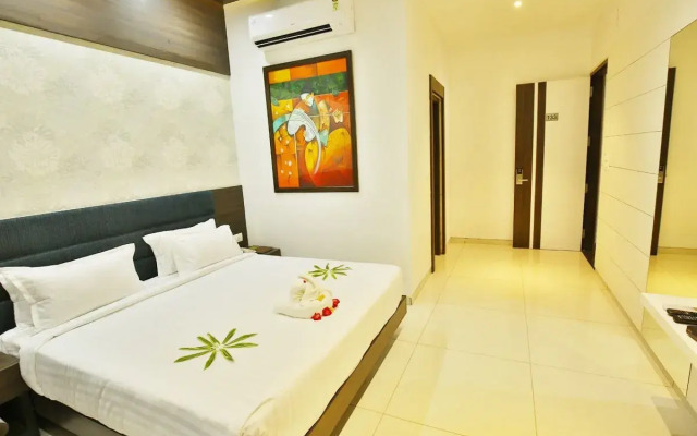 Jhansi Hotel