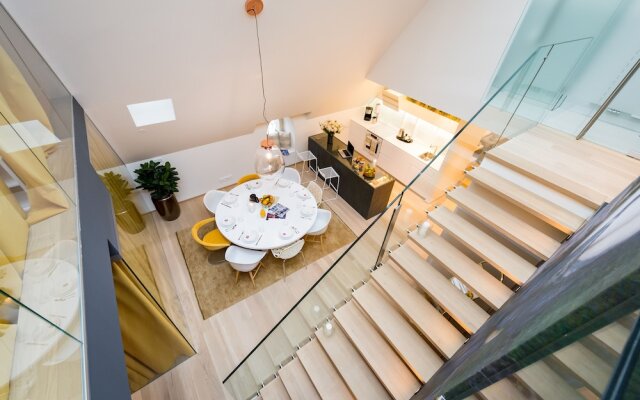 Empirent Rooftop Collection