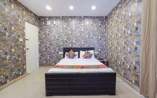 Fabhotel Kings Suites