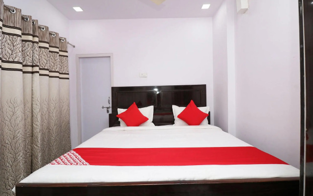 Hotel Raj Shree By OYO Rooms