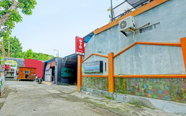 OYO 3214 Puri Amalia