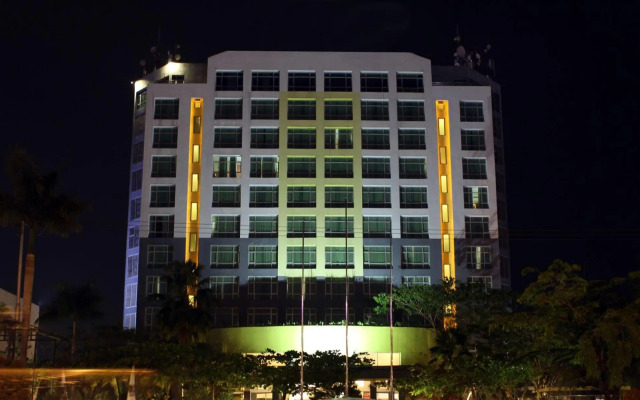 ATM Maybank Hotel Ibis Pekanbaru