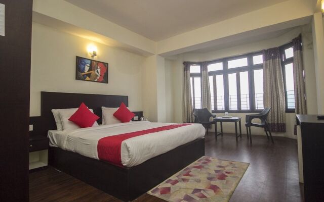 OYO 22038 Hotel Taktse Continental And Spa