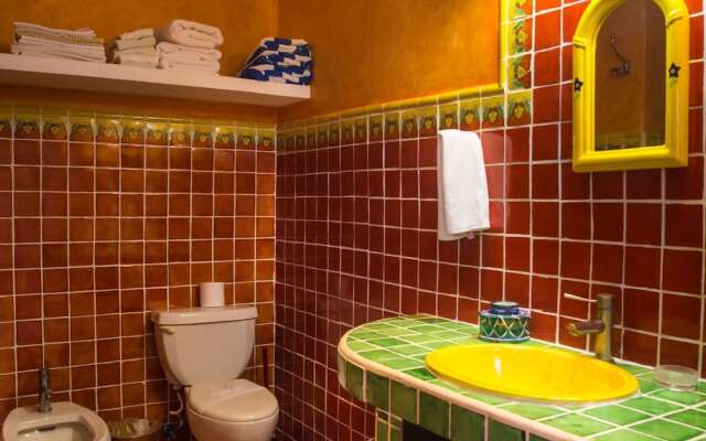 Bosque De Los Aluxes 304 1 Bedroom Condo