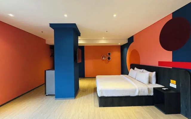 Yellow Bee Resort Cililitan