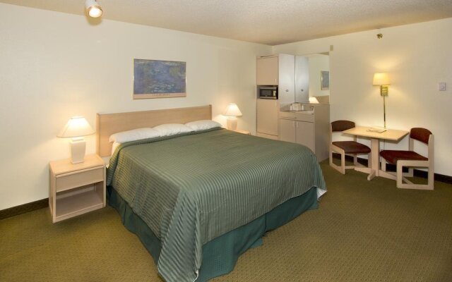 Sierra Lodge