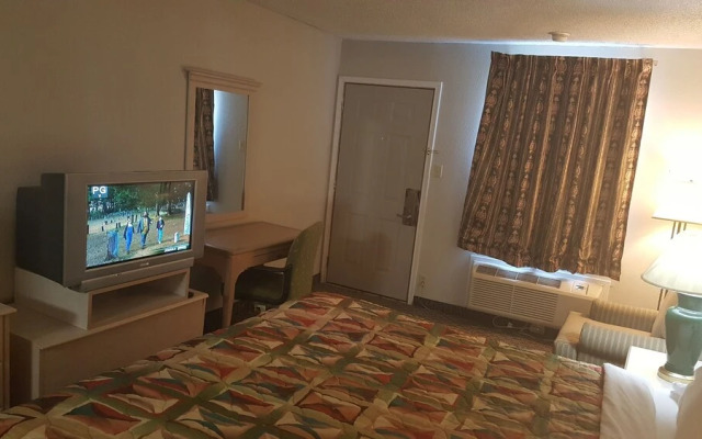 The Brooke Hotel