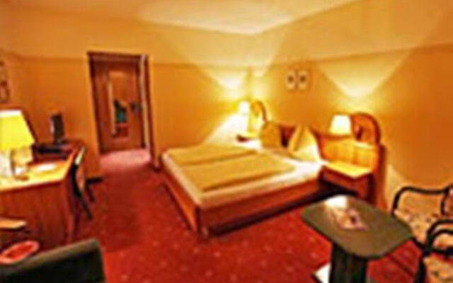 Hotel Lebzelter
