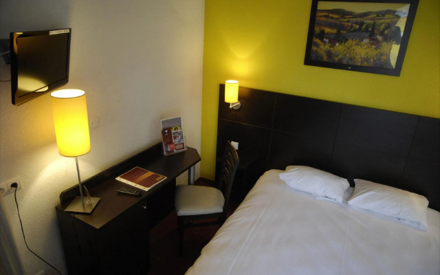 Ibis Annecy Cran Gevrier Hotel