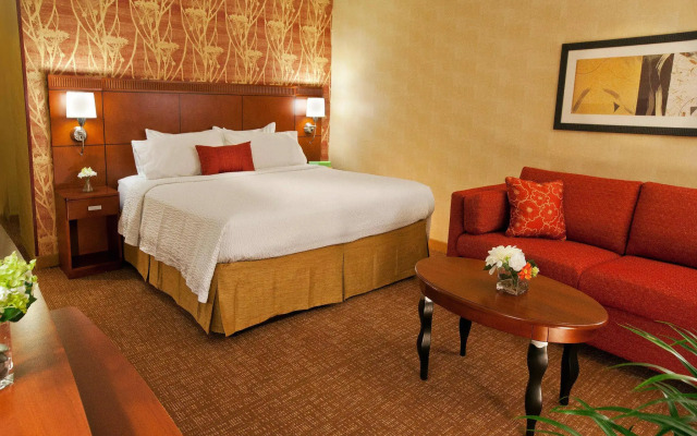 Courtyard by Marriott Seattle Southcenter