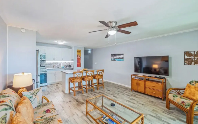 Kalanikai 118 Highly Walkable!
