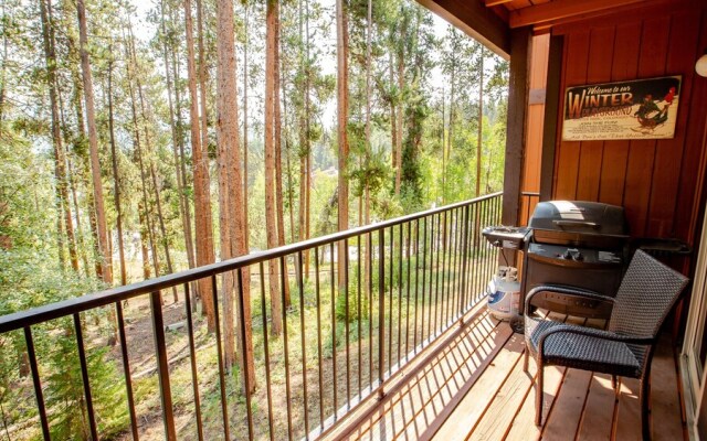 Beaver Ge 9-13 2 Bedroom Condo by Redawning