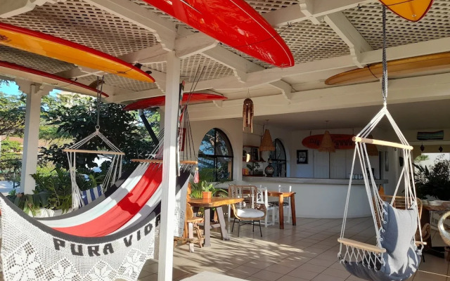 Zulu Surf Hotel