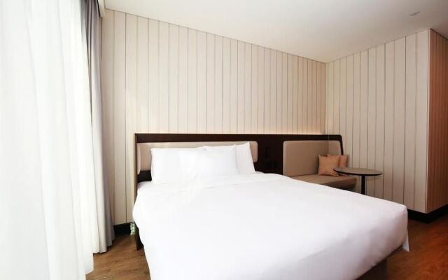 Hanting Hotel (Shanghai Hongqiao Airport New)