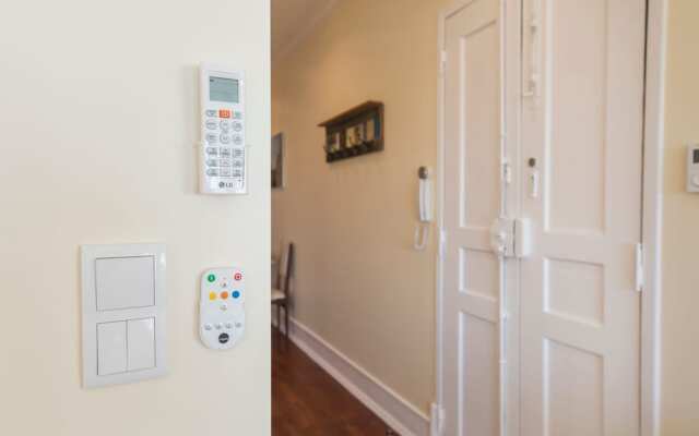 Spacious Graça River View Apartment