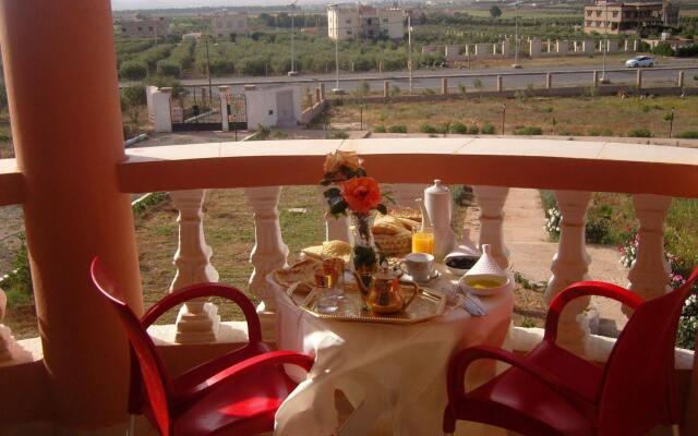 Riad Firdaous Achark