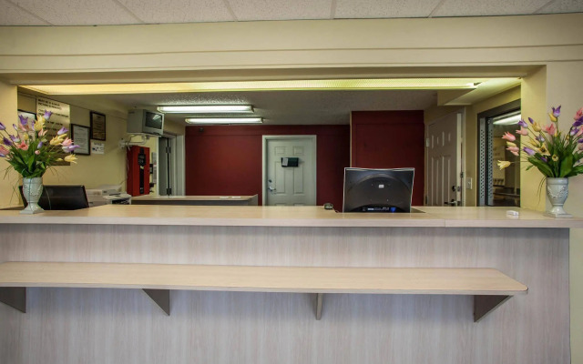 Relax Inn Saint Charles