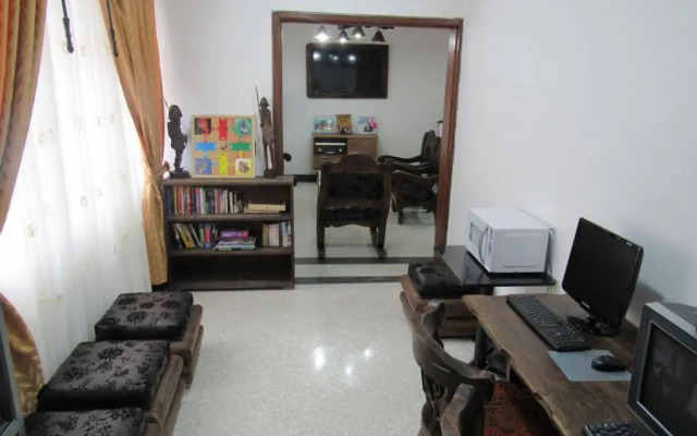 Hostal Internacional - Hostel