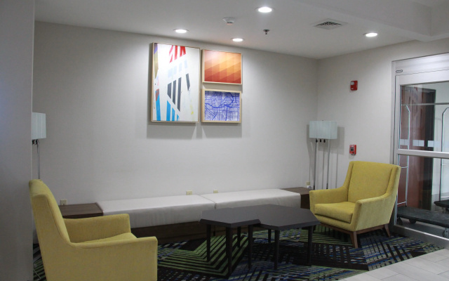 Holiday Inn Express and Suites Wytheville by IHG