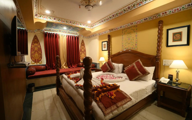 Hotel Fort Chandragupt Jaipur